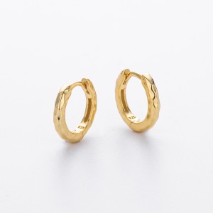 925 Sterling Silver Irregular Hammered Texture Hoop Earrings 60200324 925 Sterling Silver Irregular Hammered Texture Hoop Earrings 60200324