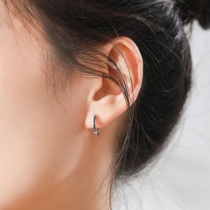 925 Sterling Silver Minimalist Black CZ Hoop Earring 60200339