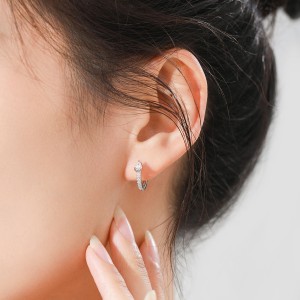 925 Sterling Silver Teardrop Zircon Hoop Earring 60200348
