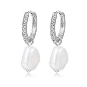 Pearl Beads Charm Zirconia Hoop Earrings 60300138