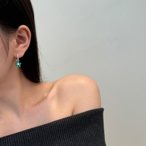 S925 Blooming Zirconia Flower Hoop Earring 60300163