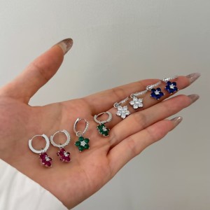 S925 Blooming Zirconia Flower Hoop Earring 60300163