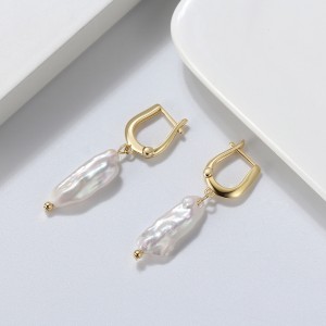 925 Sterling Silver Baroque Fresh Water Pearl Hoop Earring 60300176