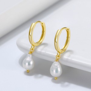 925 Sterling Silver Baroque Fresh Water Pearl Hoop Earring 60300177