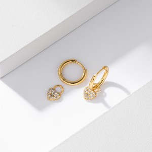 925 Sterling Silver CZ Heart Hoop Earring 60300184