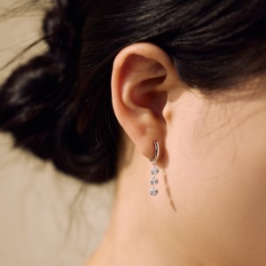 925 Sterling Silver 4mm Triple Zircon Hoop Earring 60300195