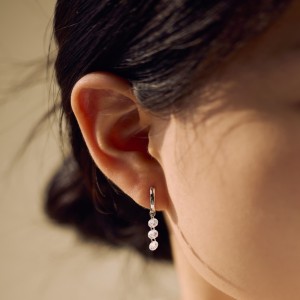 925 Sterling Silver 4mm Triple Zircon Hoop Earring 60300195