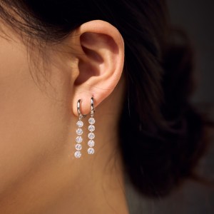 925 Sterling Silver 4mm Long Zircon Hoop Earring 60300196 925 Sterling Silver 4mm Long Zircon Hoop Earring 60300196