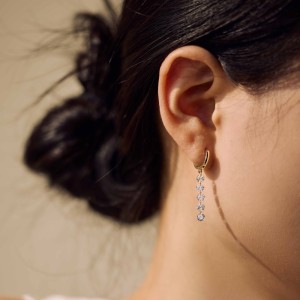 925 Sterling Silver 4mm Long Zircon Hoop Earring 60300196 925 Sterling Silver 4mm Long Zircon Hoop Earring 60300196