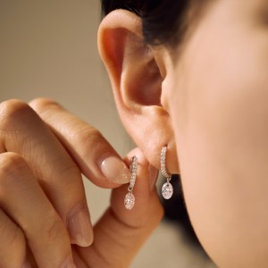 925 Sterling Silver 5*7mm Oval Zircon Hoop Earring 60300198