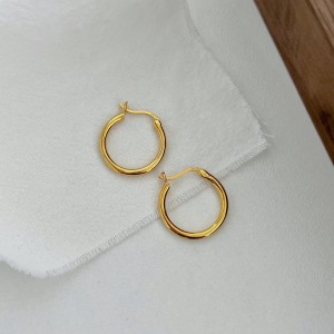 Minimalist Round Frensh Lock Hoop Earring 60400003 Minimalist Round Frensh Lock Hoop Earring 60400003