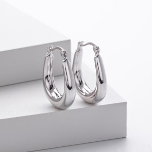 925 Sterling Silver Elongated Oval Huggie Hoop Earrings 60400028 925 Sterling Silver Elongated Oval Huggie Hoop Earrings 60400028