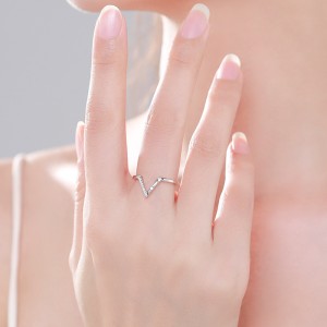 Sterling Silver Zirconia V Band Rings 70100089 Sterling Silver Zirconia V Band Rings 70100089
