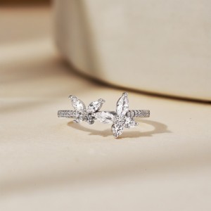 Butterfly Zirconia Band Ring 70100128 Butterfly Zirconia Band Ring 70100128