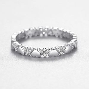 Minimalist Heart Zirconia Stackable Band Ring 70100142