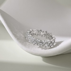 925 Sterling Silver Shiny Zirconia Layers Band Ring 70100195 925 Sterling Silver Shiny Zirconia Layers Band Ring 70100195