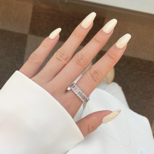 925 Sterling Silver Luxury 4*6 Rectangle Zirconia Band Ring 70100232 925 Sterling Silver Luxury 4*6 Rectangle Zirconia Band Ring 70100232