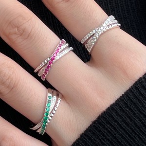 925 Sterling Silver Luxury Twisted Zirconia Band Ring 70100233 925 Sterling Silver Luxury Twisted Zirconia Band Ring 70100233