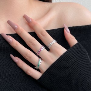 925 Sterling Silver Luxury Twisted Zirconia Band Ring 70100233 925 Sterling Silver Luxury Twisted Zirconia Band Ring 70100233