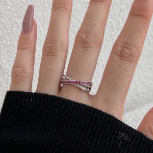 925 Sterling Silver Luxury Twisted Zirconia Band Ring 70100233 925 Sterling Silver Luxury Twisted Zirconia Band Ring 70100233
