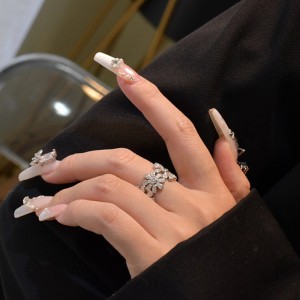 925 Sterling Silver Daisy Flower Zirconia Band Ring 70100294 925 Sterling Silver Daisy Flower Zirconia Band Ring 70100294