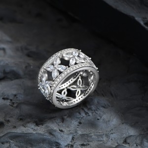 925 Sterling Silver Mariquesa Flower Zirconia Band Ring 70100299 925 Sterling Silver Mariquesa Flower Zirconia Band Ring 70100299