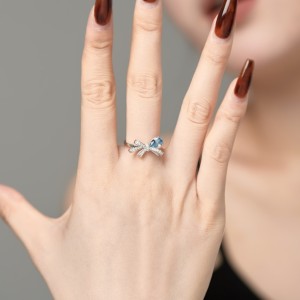 925 Sterling Silver Lovely Bow Zirconia Band Ring 70100301 925 Sterling Silver Lovely Bow Zirconia Band Ring 70100301