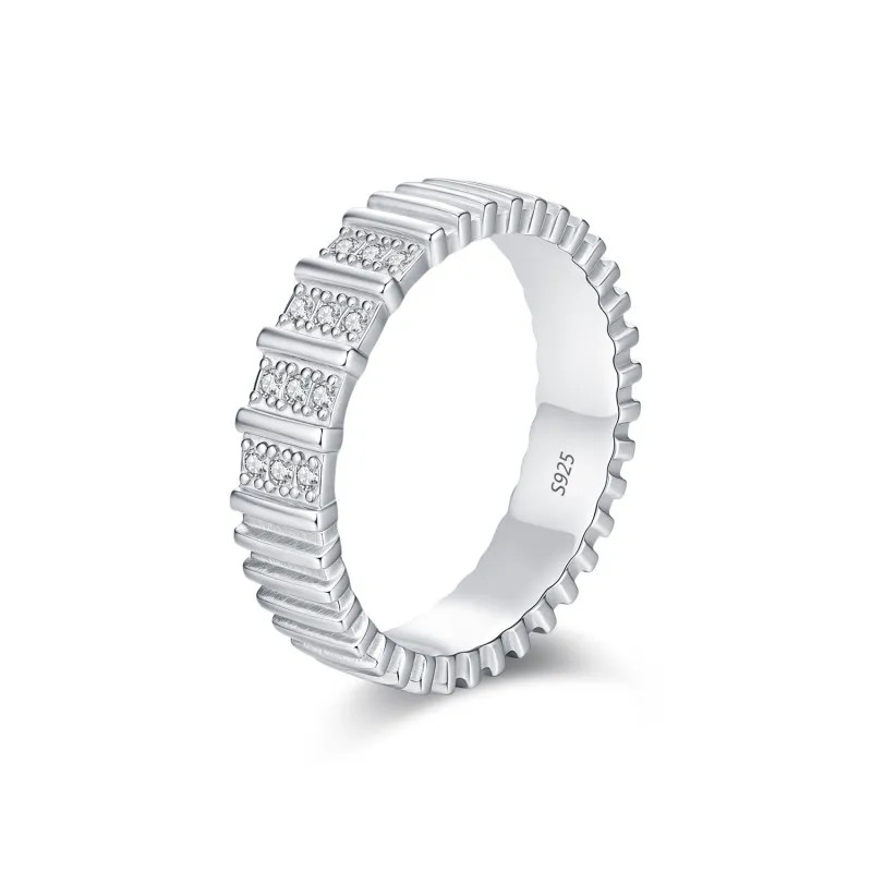 S925  D-VVS1 Moissanite Gear Band Ring 70100308