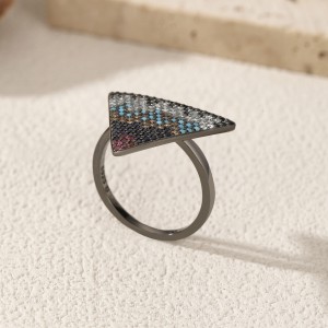 925 Sterling Silver Ash Black Triangle Statement Ring 70100316