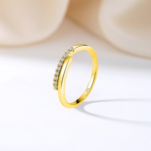 925 Sterling Silver Open Mobius CZ Ring 70100324