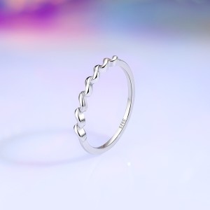 925 Sterling Silver Minimalist Twisted Wave Stacking Ring 70100325