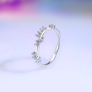 925 Sterling Silver Asymmetric CZ Starburst Ring 70100330