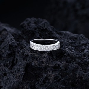 925 Sterling Silver Full CZ Statement Stackable Ring 70100346 925 Sterling Silver Full CZ Statement Stackable Ring 70100346