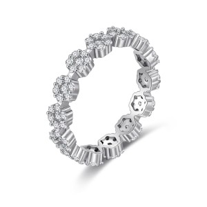 925 Sterling Silver Daisy CZ Floral Stacking Ring Band Ring 70100347