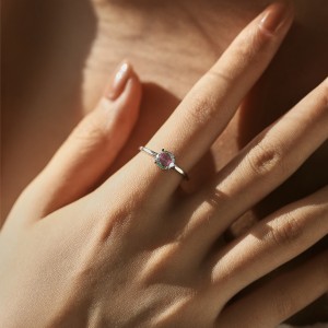 925 Sterling Silver Brilliant Classic 4-Prong Zirconia Ring 70100388