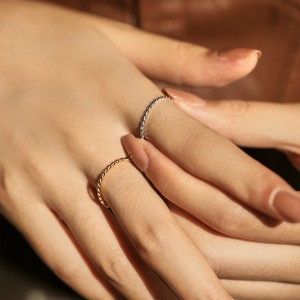 925 Sterling Silver Minimalist Twisted Rope Thin Ring 70100390