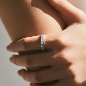 925 Sterling Silver Full Zirconia Band Ring 70100412