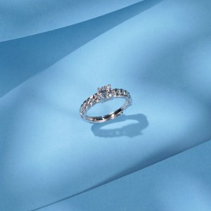 925 Sterling Silver Chain Link CZ Solitaire Ring 70100425 925 Sterling Silver Chain Link CZ Solitaire Ring 70100425