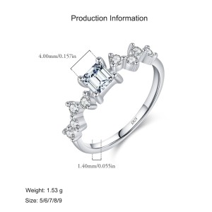 925 Sterling Silver Emerald-Cut Zircon Ring 70100439 925 Sterling Silver Emerald-Cut Zircon Ring 70100439