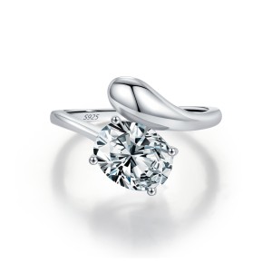 925 Sterling Silver Solitaire Snake-Inspired Zircon Ring 70100441