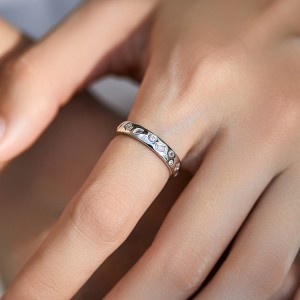 925 Sterling Silver Irregular Zircon Band Ring 70100445