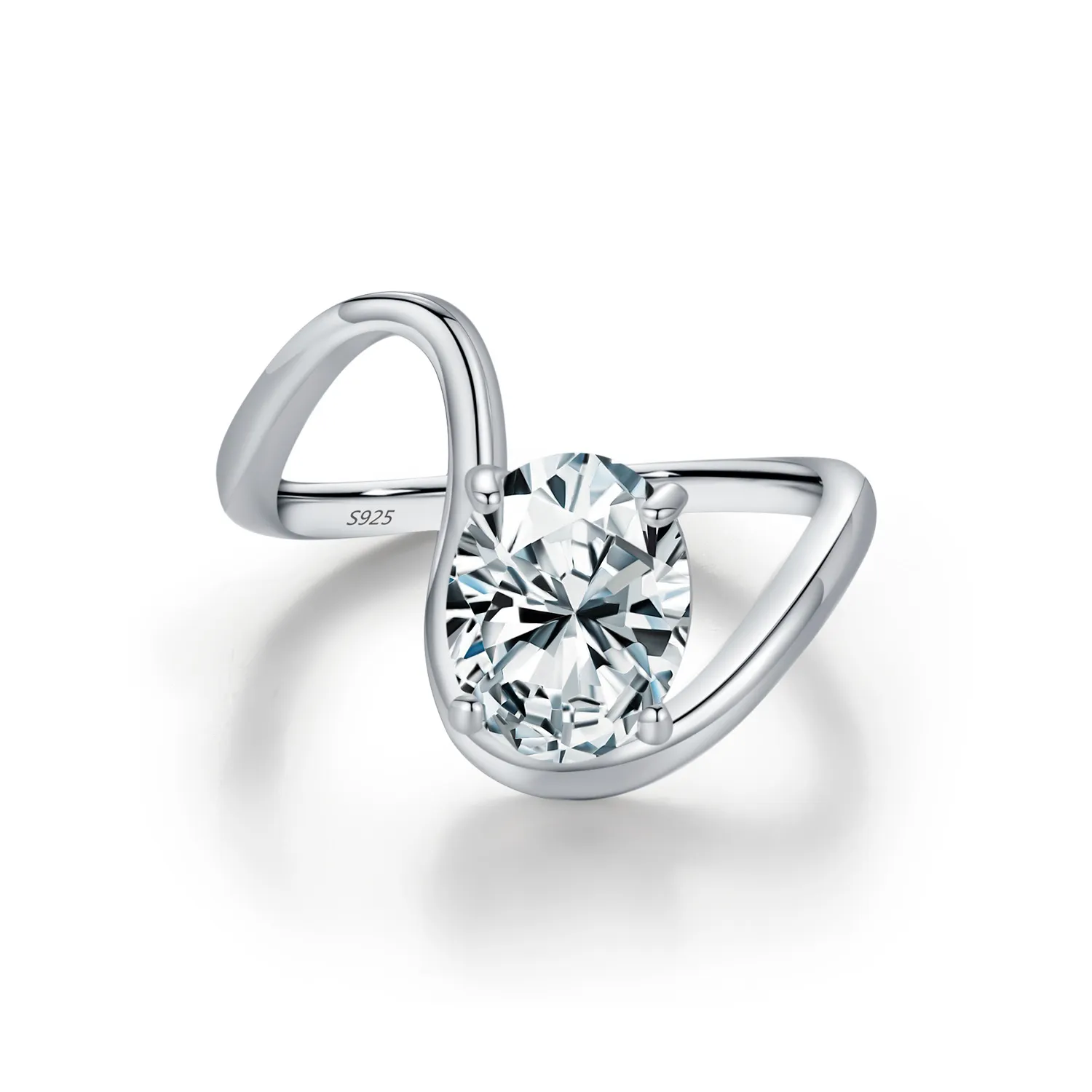 925 Sterling Silver Creative Oval Solitaire Ring 70100447