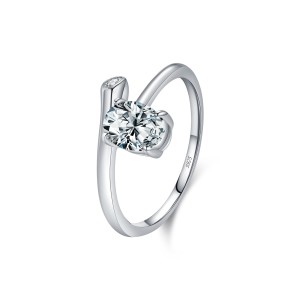 925 Sterling Silver Irregular Oval Zircon Ring 70100466 925 Sterling Silver Irregular Oval Zircon Ring 70100466