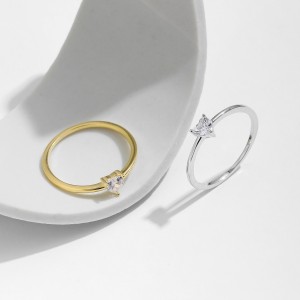 925 Sterling Silver Heart-Shaped CZ Minimalist Ring 70100473