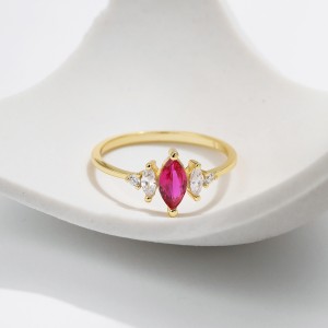 925 Sterling Silver  Vintage Zircon Cocktail Ring 70100488