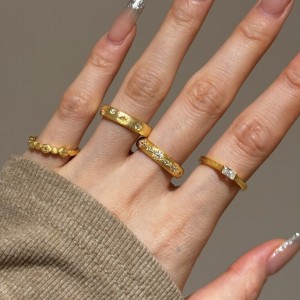 925 Sterling Silver Brushed Finish Pave Star Stacking Ring 70100518 925 Sterling Silver Brushed Finish Pave Star Stacking Ring 70100518