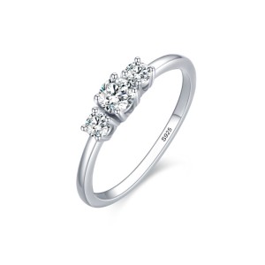 925 Sterling Silver Triple Round Cut Three-Stone CZ Ring 70100531