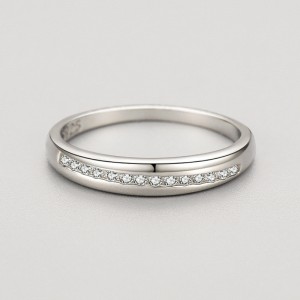 925 Sterling Silver Minimalist Geometric CZ Band Ring 70100532