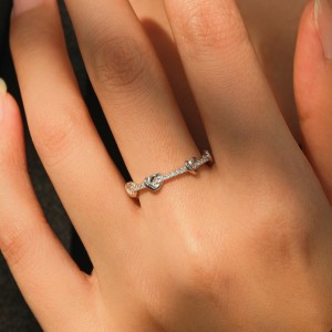 925 Sterling Silver Stacking Love Heart CZ Band Ring 70100545