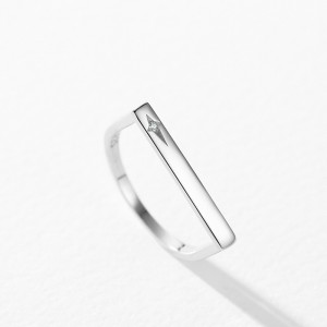 925 Sterling Silver Star Zircon Bar Ring 70100553